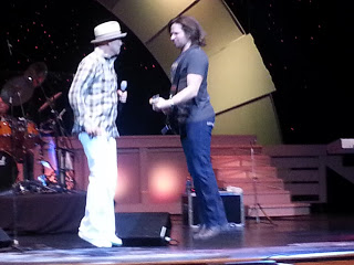 Sawyer Brown jumpin - SAWYER BROWN ROCKED THE ROOF AT COUNTRY TONITE IN PIGEON FORGE!