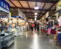 Flea Traders aisle inside - SHOPPERS PARADISE - FLEA MARKET STYLE!
