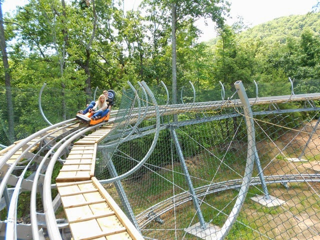 DSCN1016 - SMOKY MOUNTAIN ALPINE COASTER, PIGEON FORGE'S NEWEST ATTRACTION!