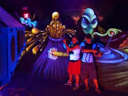 Blacklightgolf2 - IT IS COLD OUTSIDE BUT THE LAZER PORT FUN CENTER OFFERS GREAT INDOOR FUN!