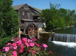 Millwithflowersinfront - THE OLD MILL IN PIGEON FORGE - HISTORY, SOUTHERN HOSPITALITY AND GREAT FOOD!