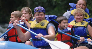 Familyraftinglowerpigeon - FAMILIES LOVE RIVER TIME AT WILDWATER RAFTING AND CANOPY TOURS!