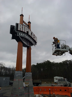 Ripkensignwithhiboyjan2016 - PLAY BALL!! SOON TO BE HEARD IN PIGEON FORGE AT THE RIPKEN EXPERIENCE